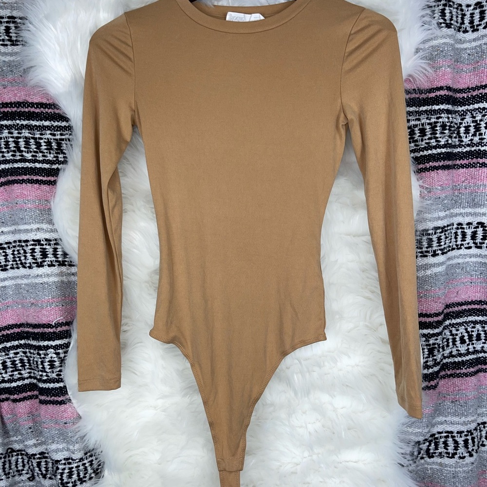 Elodie • Long Sleeve Bodysuit • Camel • XS
